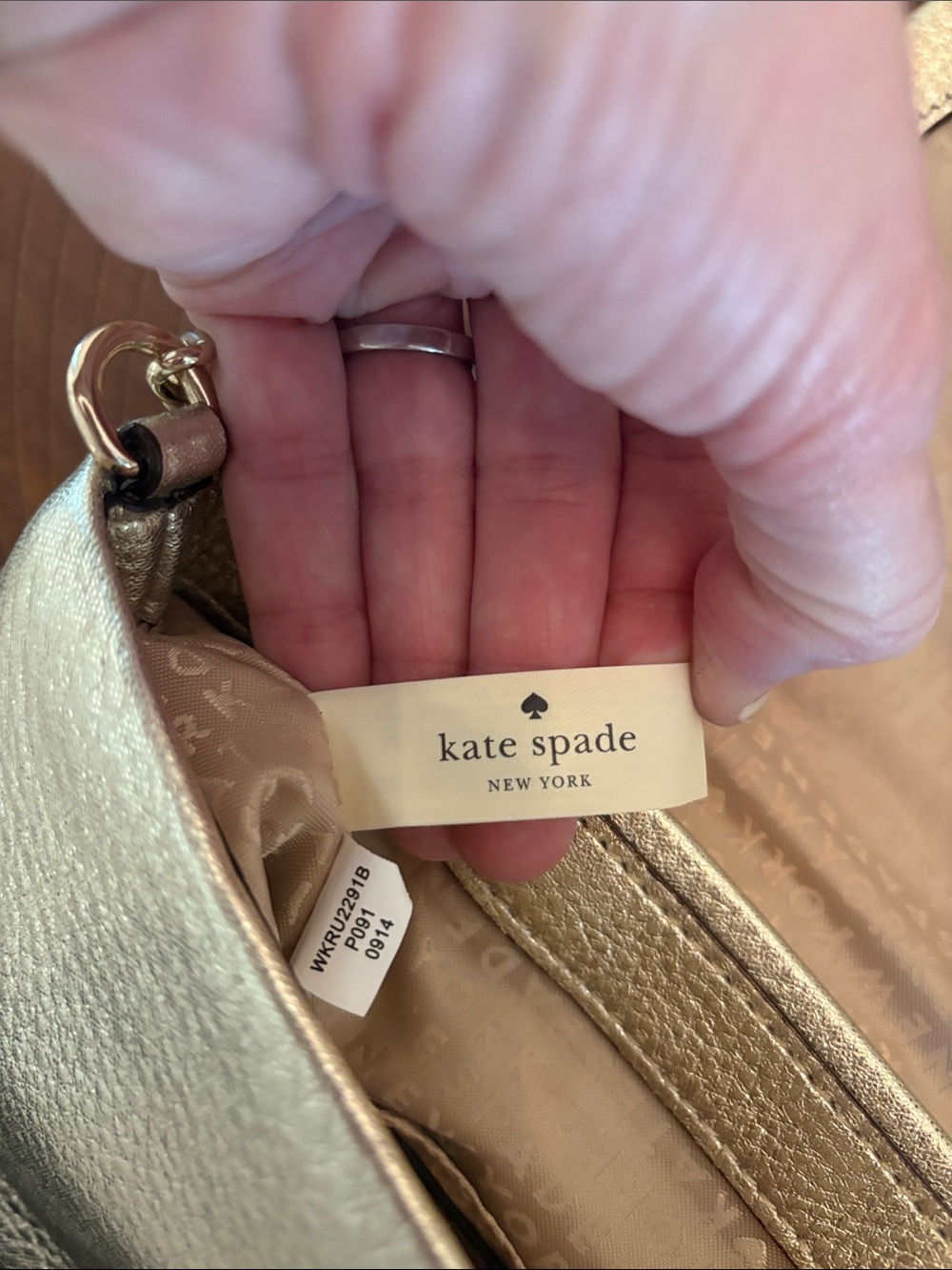 kate spade Astor court metallic gold, leather quilted Crossbody - Picture 7 of 7